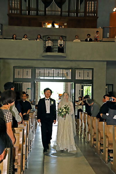 幟町教会で結婚式